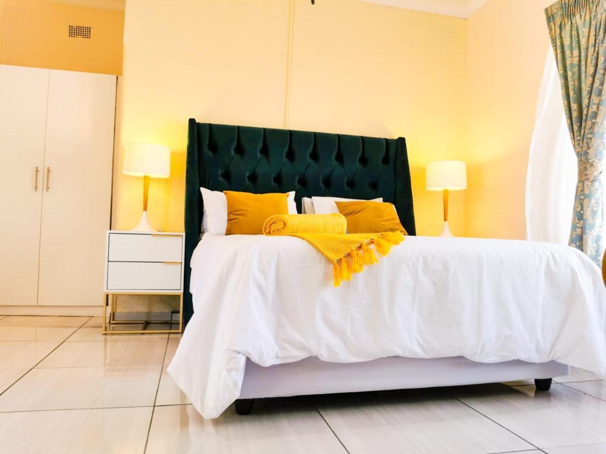 Genesis Guesthouze Hotel Bela-Bela Buitenkant foto