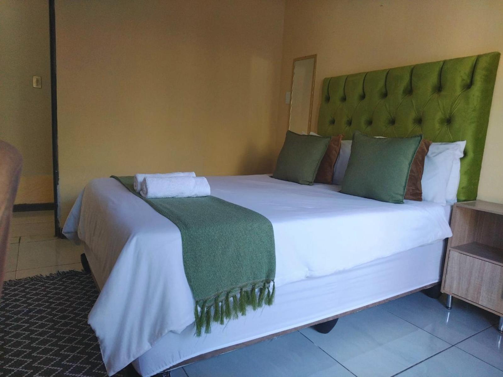 Genesis Guesthouze Hotel Bela-Bela Buitenkant foto